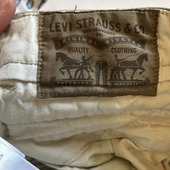 Levi’s red tag Cargo short - Picture 5 of 10